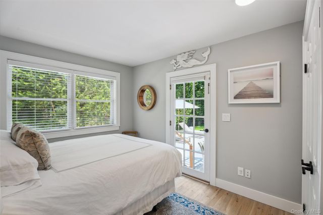 42 Oak Street, Westhampton Beach, NY 11978
