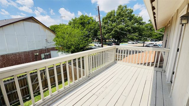 221 Meadow Court, Keller, TX 76248