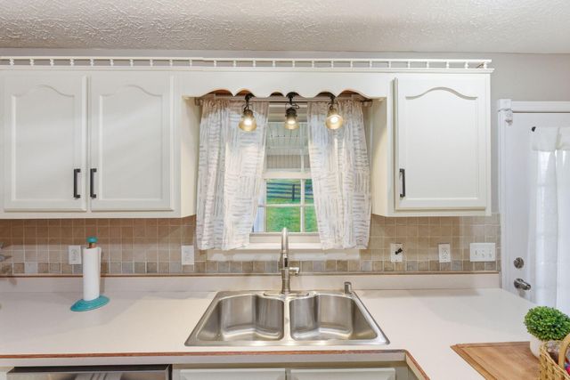 167 General Cleburne Drive, Richmond, KY 40475