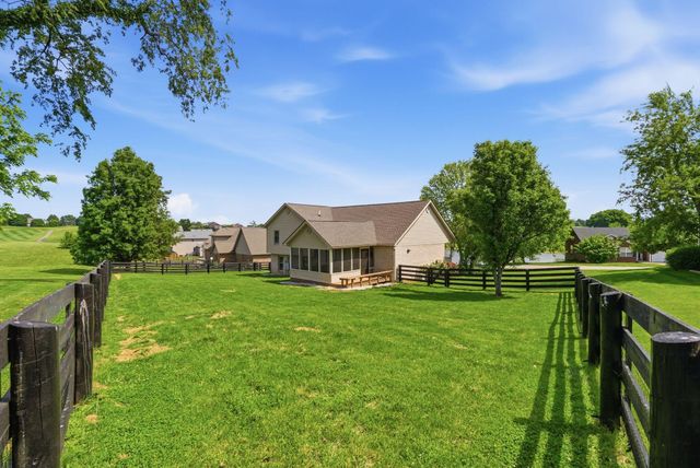 167 General Cleburne Drive, Richmond, KY 40475
