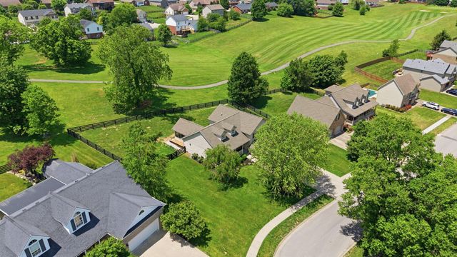 167 General Cleburne Drive, Richmond, KY 40475