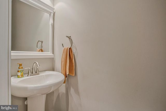 1408 CAPE ST CLAIRE RD, Annapolis, MD 21409