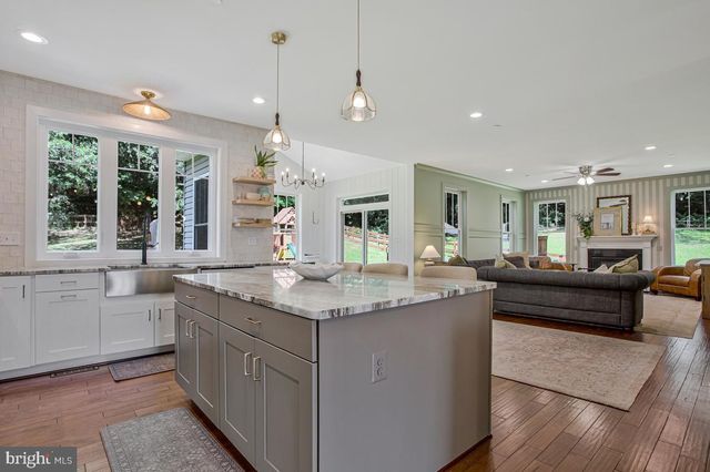 1408 CAPE ST CLAIRE RD, Annapolis, MD 21409
