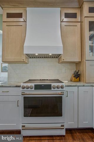 1408 CAPE ST CLAIRE RD, Annapolis, MD 21409