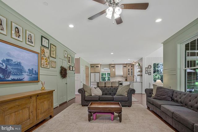 1408 CAPE ST CLAIRE RD, Annapolis, MD 21409