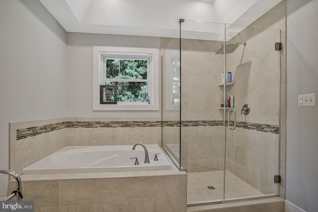 1408 CAPE ST CLAIRE RD, Annapolis, MD 21409