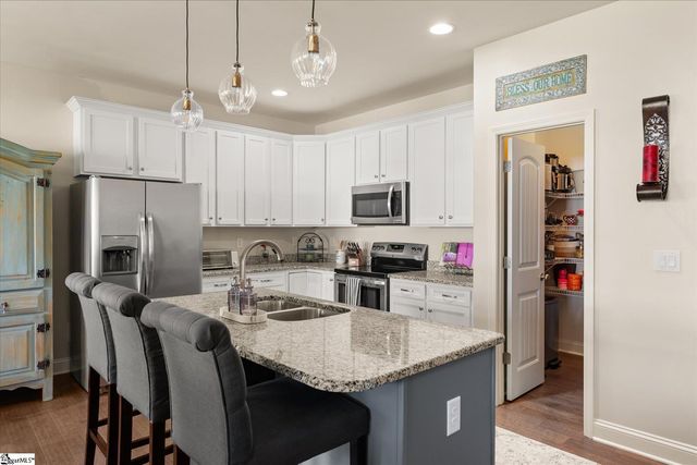 1560 Ballenger Road, Wellford, SC 29385