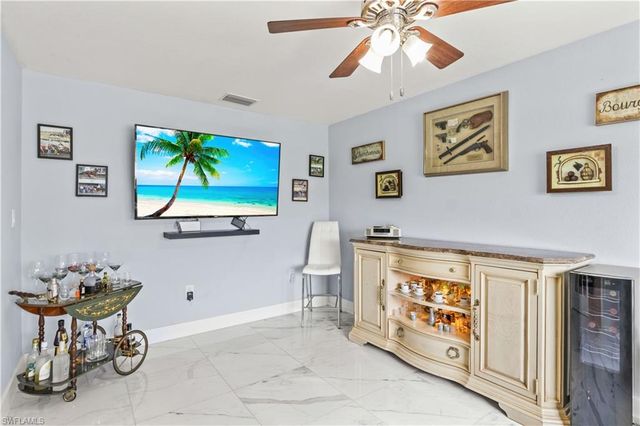 1138 NW 18th PL, Cape Coral, FL 33993
