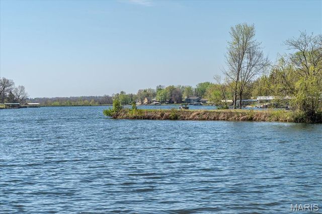 1308 Wildwood Drive, St Clair, MO 63077