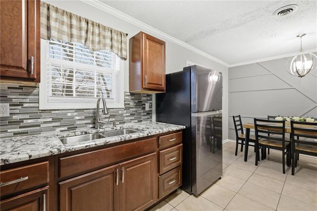 2513 S 48th Street, Kansas City, KS 66106