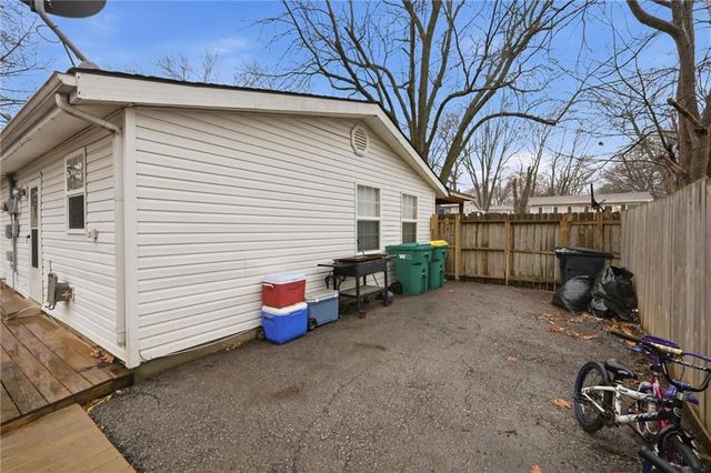 2513 S 48th Street, Kansas City, KS 66106