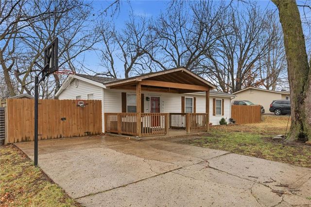 2513 S 48th Street, Kansas City, KS 66106