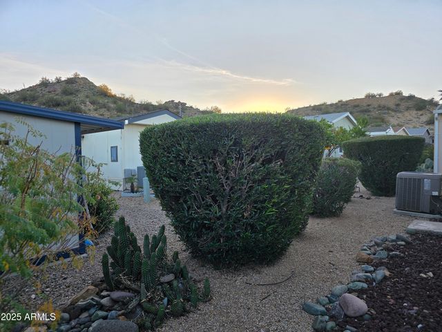 2233 E BEHREND Drive 152, Phoenix, AZ 85024