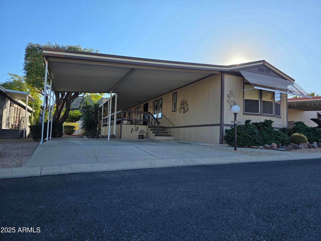 2233 E BEHREND Drive 152, Phoenix, AZ 85024