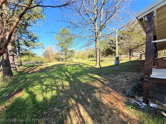 210 S Fifth Avenue, Bonanza, AR 72916