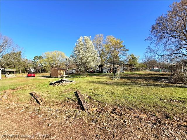 210 S Fifth Avenue, Bonanza, AR 72916