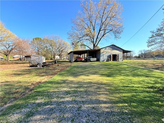 210 S Fifth Avenue, Bonanza, AR 72916