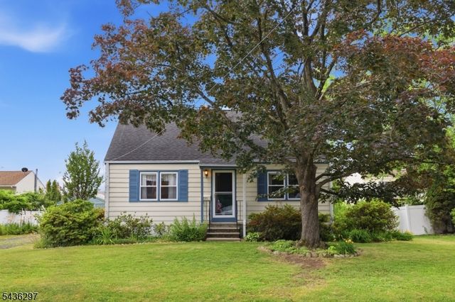 221 W Prospect St, South Bound Brook Boro, NJ 08880