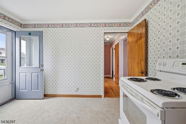 221 W Prospect St, South Bound Brook Boro, NJ 08880