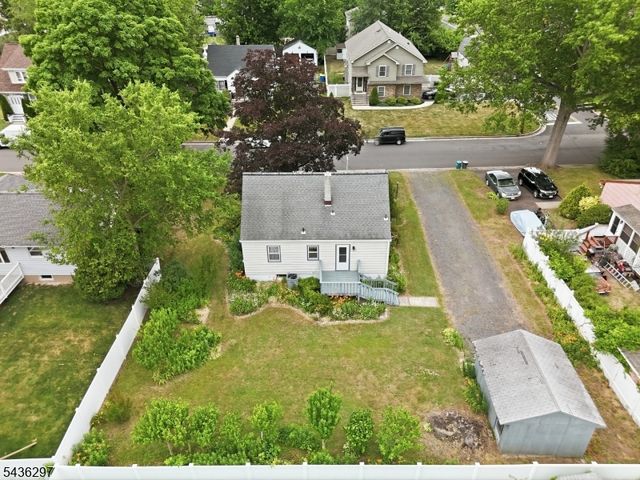 221 W Prospect St, South Bound Brook Boro, NJ 08880