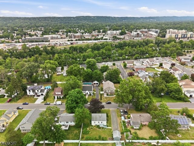 221 W Prospect St, South Bound Brook Boro, NJ 08880