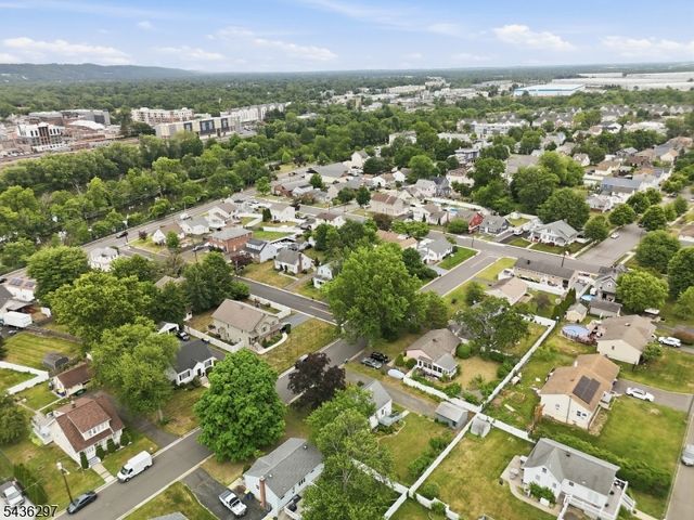 221 W Prospect St, South Bound Brook Boro, NJ 08880
