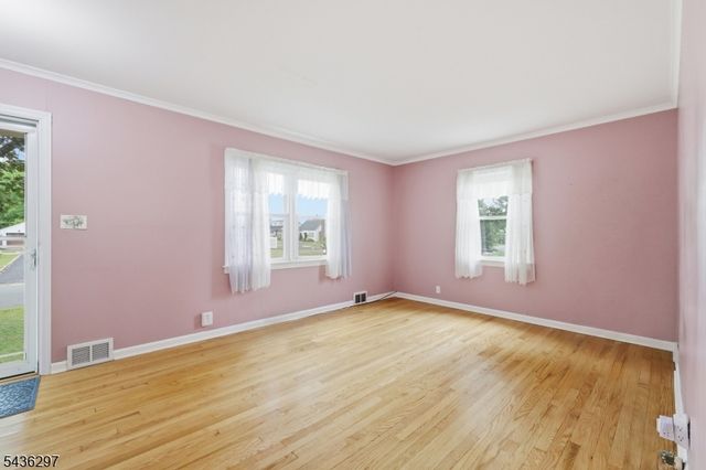 221 W Prospect St, South Bound Brook Boro, NJ 08880