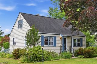 221 W Prospect St, South Bound Brook Boro, NJ 08880