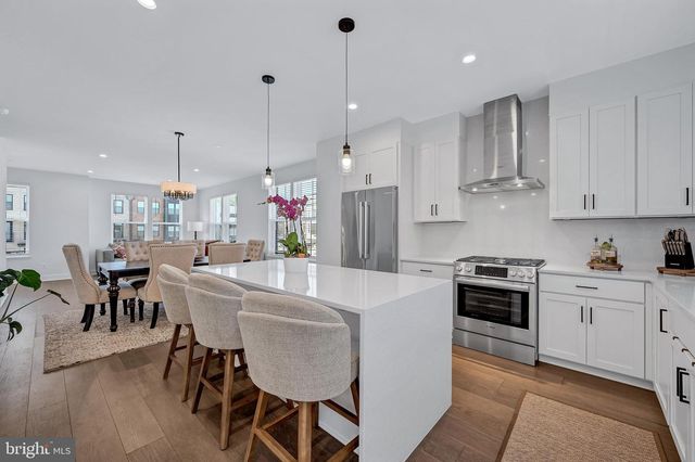 1249 NORTHSIDE PARK BLVD, Potomac, MD 20854