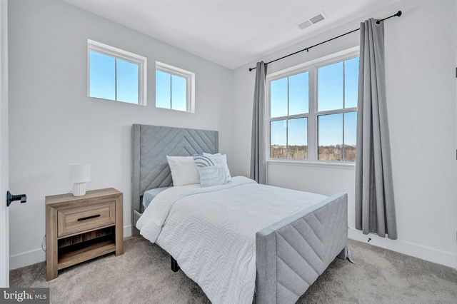 1249 NORTHSIDE PARK BLVD, Potomac, MD 20854