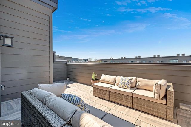 1249 NORTHSIDE PARK BLVD, Potomac, MD 20854