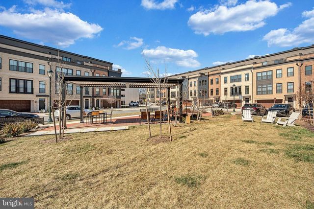 1249 NORTHSIDE PARK BLVD, Potomac, MD 20854