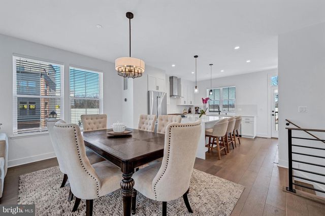 1249 NORTHSIDE PARK BLVD, Potomac, MD 20854