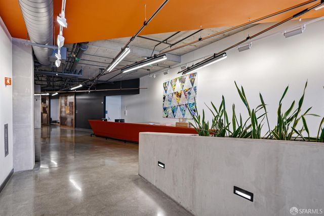 45 Bartlett Street 206, San Francisco, CA 94110