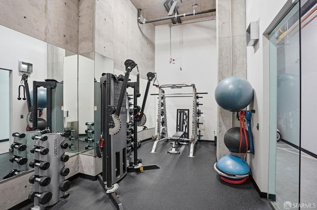 45 Bartlett Street 206, San Francisco, CA 94110