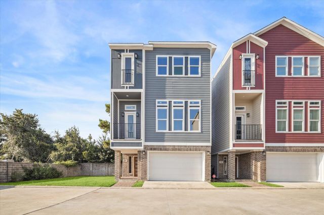 2122 Oatfield Drive, Houston, TX 77018