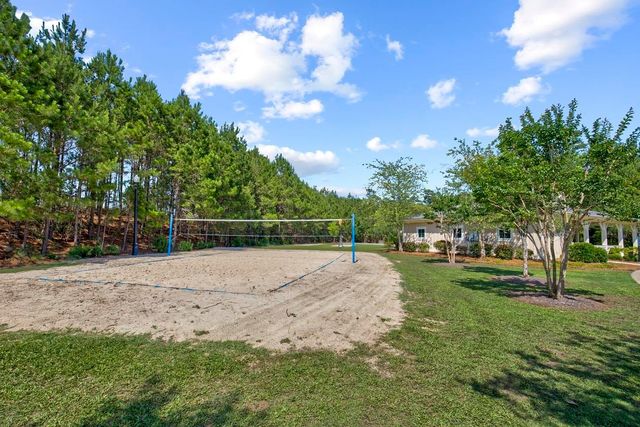 96 Grey Moss Rd., Murrells Inlet, SC 29576