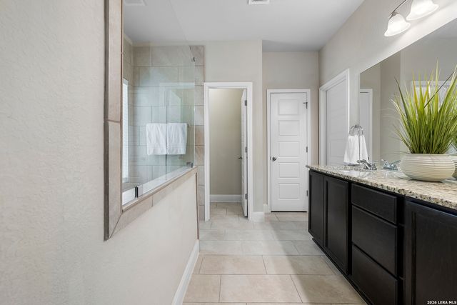 444 Whistlers Way, Spring Branch, TX 78070