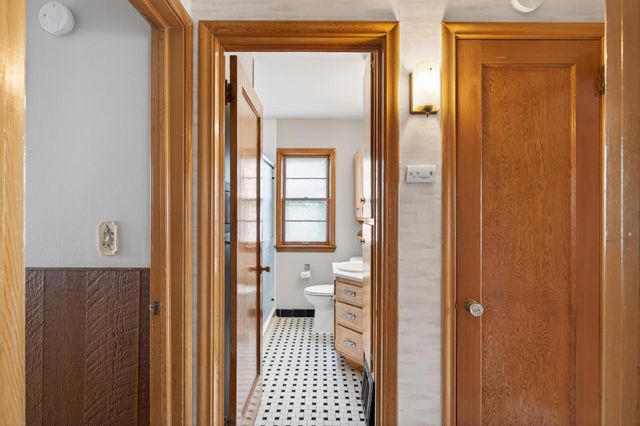 3735 Sumter Avenue S, Saint Louis Park, MN 55426