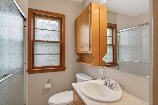 3735 Sumter Avenue S, Saint Louis Park, MN 55426