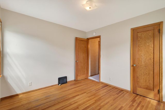 3735 Sumter Avenue S, Saint Louis Park, MN 55426