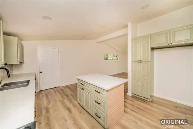 5680 Ensenada Way, Riverside, CA 92504