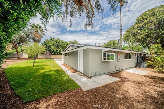 5680 Ensenada Way, Riverside, CA 92504