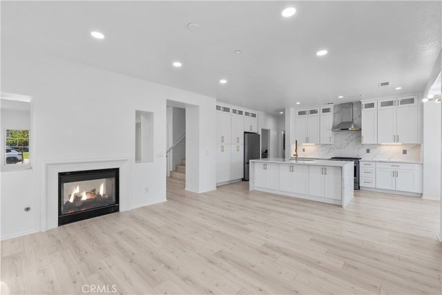 1271 Castledale, Riverside, CA 92501