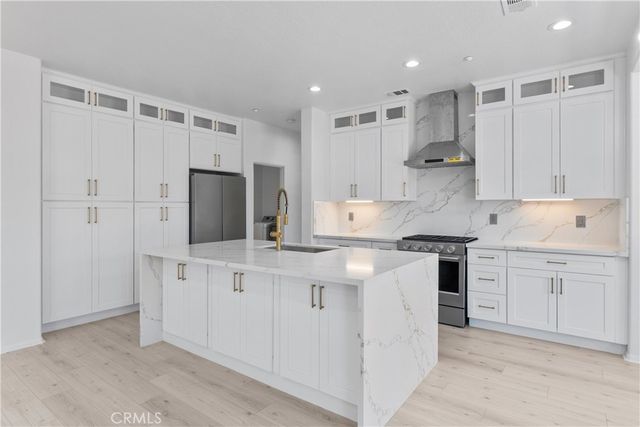 1271 Castledale, Riverside, CA 92501