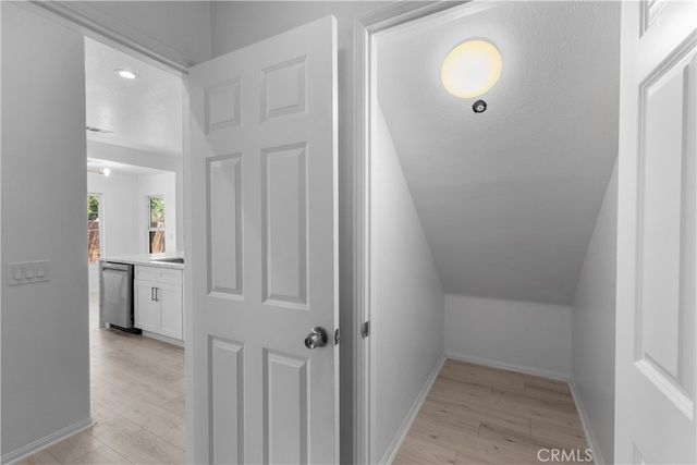 1271 Castledale, Riverside, CA 92501