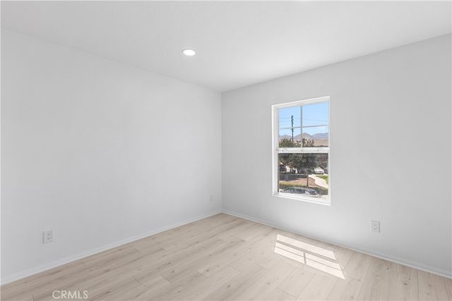 1271 Castledale, Riverside, CA 92501