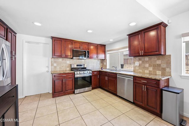 2369 E Alden Street, Simi Valley, CA 93065
