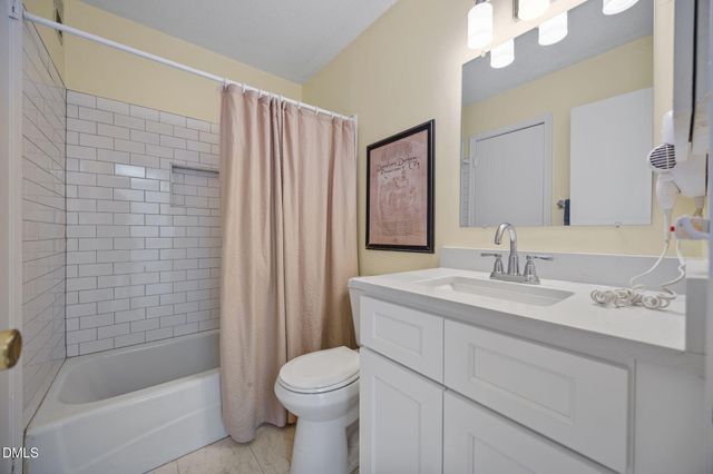 807 W Trinity Avenue 250, Durham, NC 27701