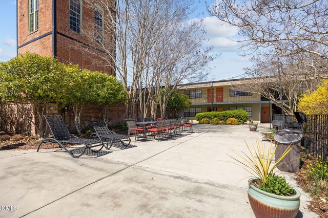 807 W Trinity Avenue 250, Durham, NC 27701